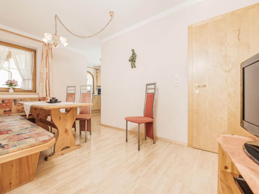 Apart Christine Aschau Im Zillertal Room photo